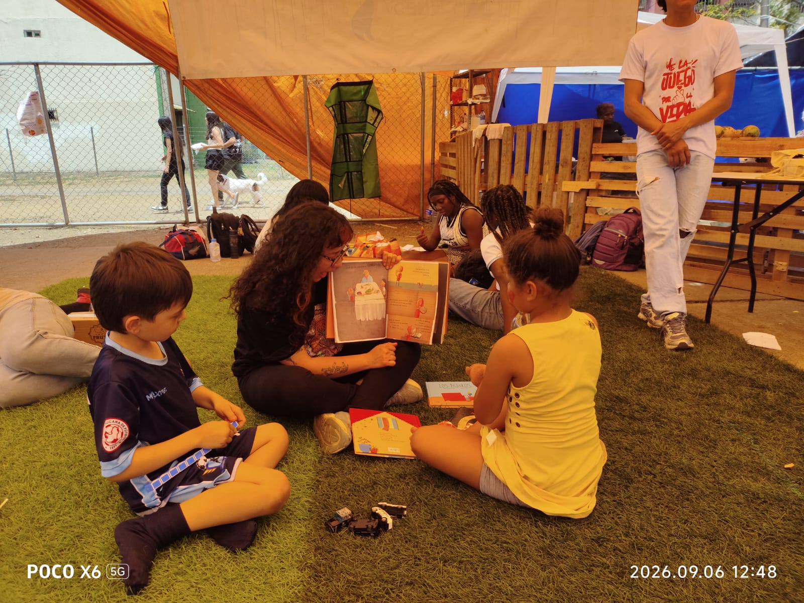 Leer para acompañar: jornada de voluntariado en Cali